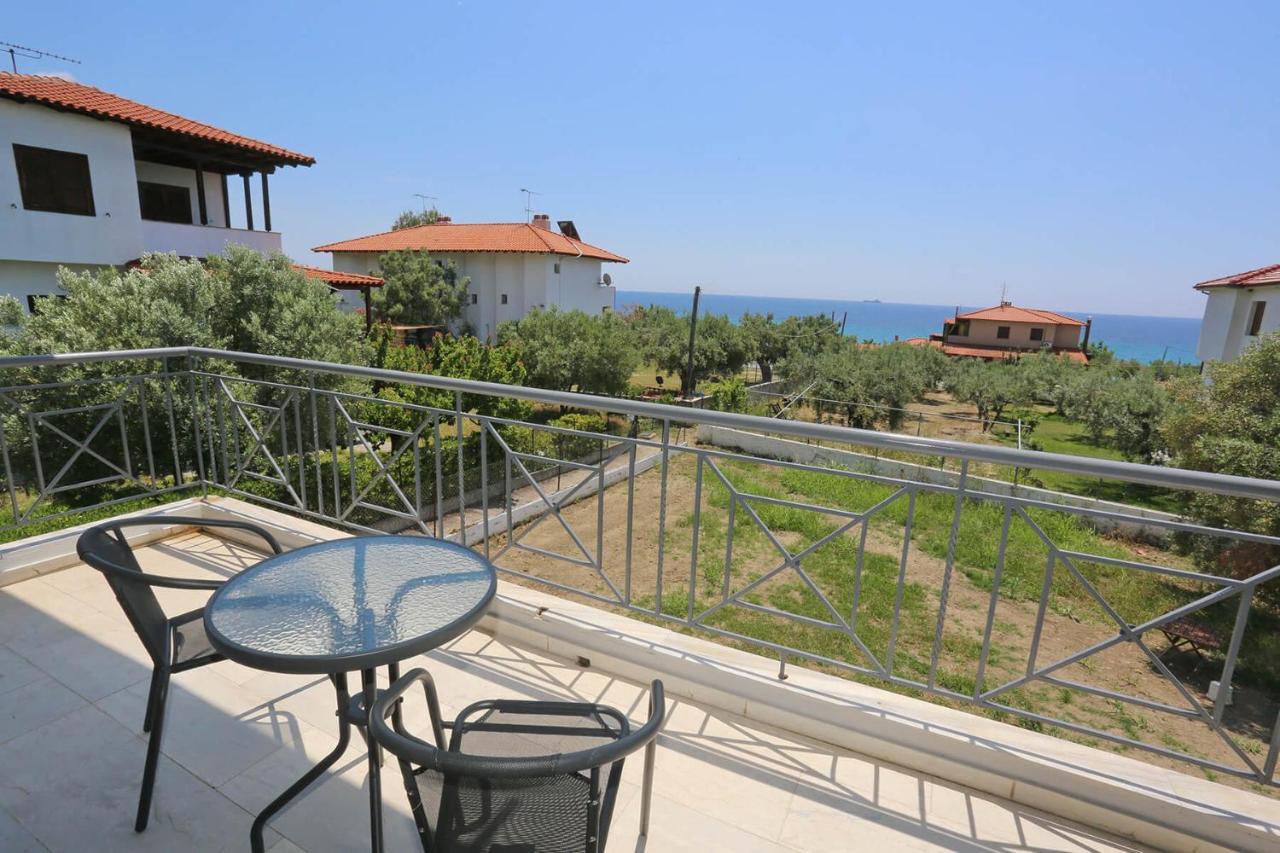 Merida Apartments Мола-Каліва Екстер'єр фото