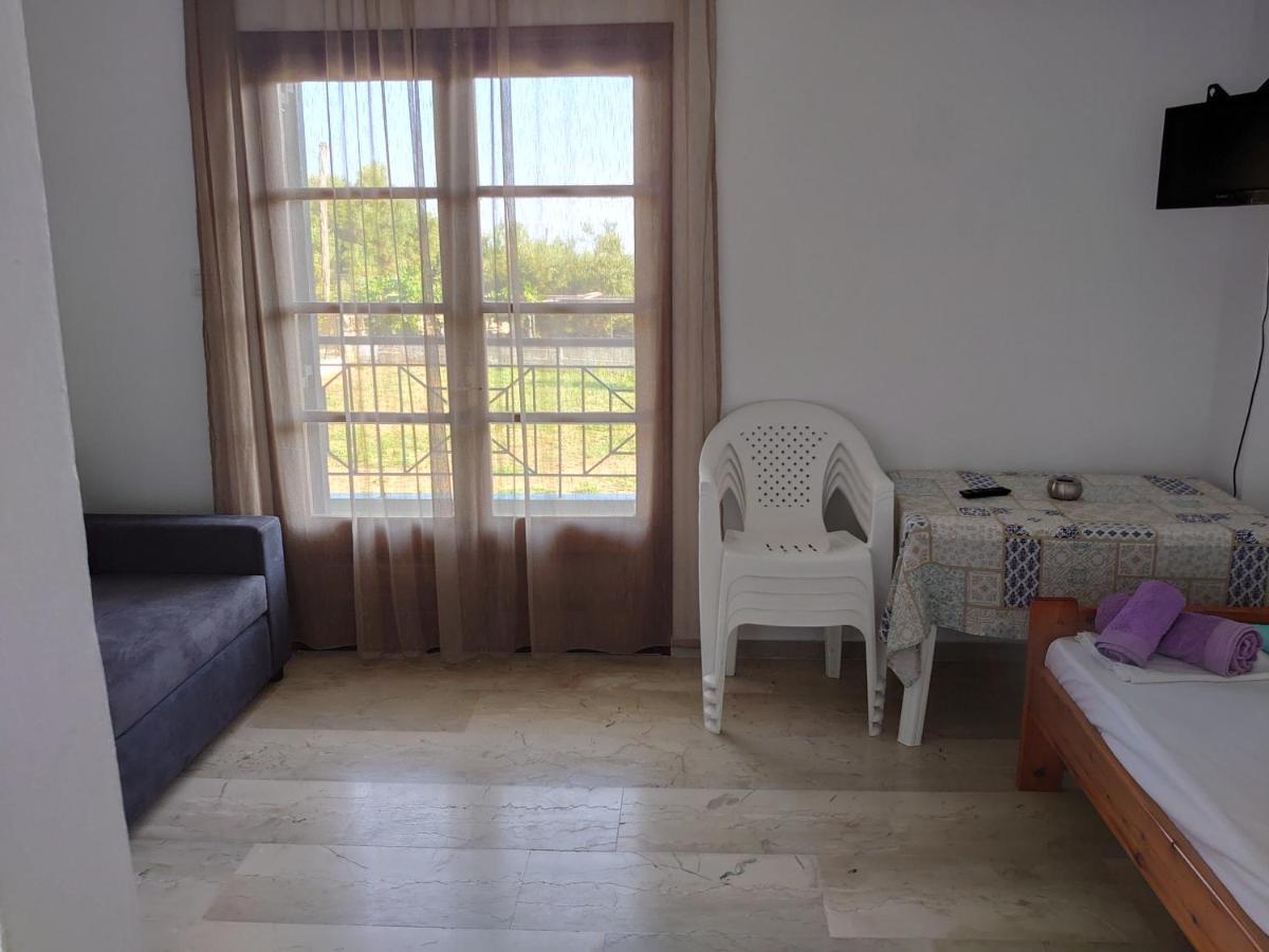 Merida Apartments Мола-Каліва Екстер'єр фото