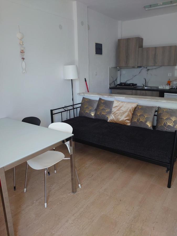 Merida Apartments Мола-Каліва Екстер'єр фото